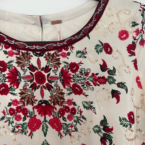 Free People floral print embroidered boho dress with pockets size 2 - Picture 3 of 3
